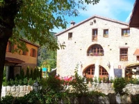 Apartaments els Roures 