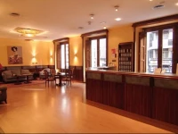 Hostal CataluГ±a 