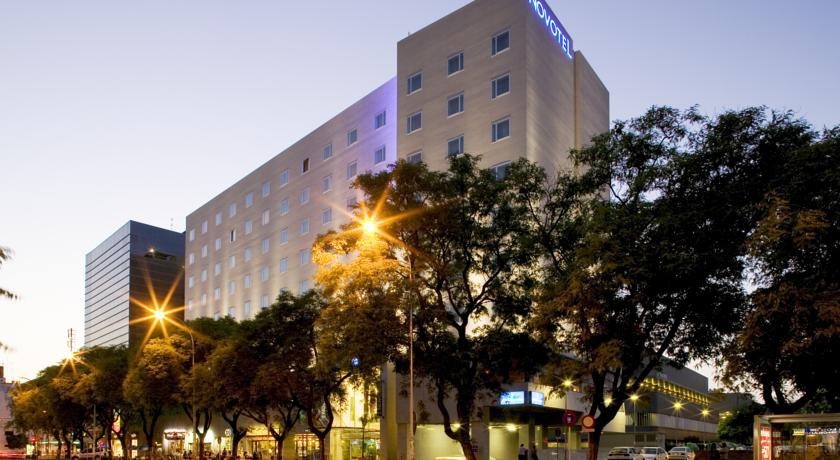 Novotel Sevilla Marques de NerviГіn 