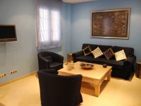 Life Apartments Giralda Suites 