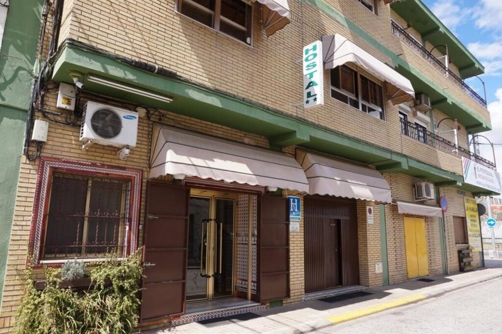Hostal Alamare 