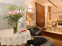 Ghat Apartments Montroig 