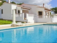 Villas 84A/B Est, Oest, Son Bou 