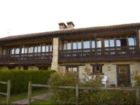 Apartamentos Rurales La Torea 