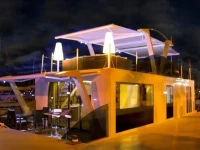 Premium Hotel Floating 