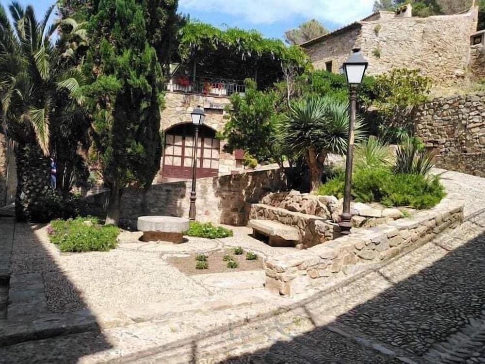 Hostal Sant Jordi 
