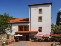 Hotel Rural Torre de TuГ±a 