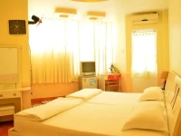 Gia Hoa 2 Hotel 