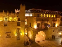 Apartamentos Querol 