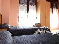 Hostal Abastos 