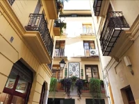 Flatsforyou Sorolla House 