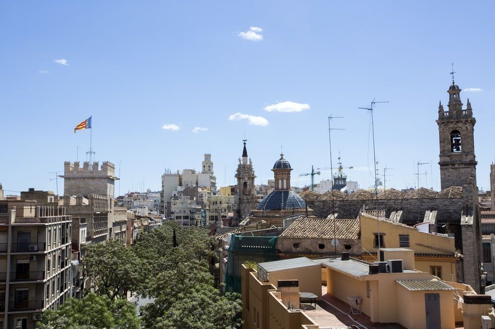 SingularStays Plaza del Mercado 