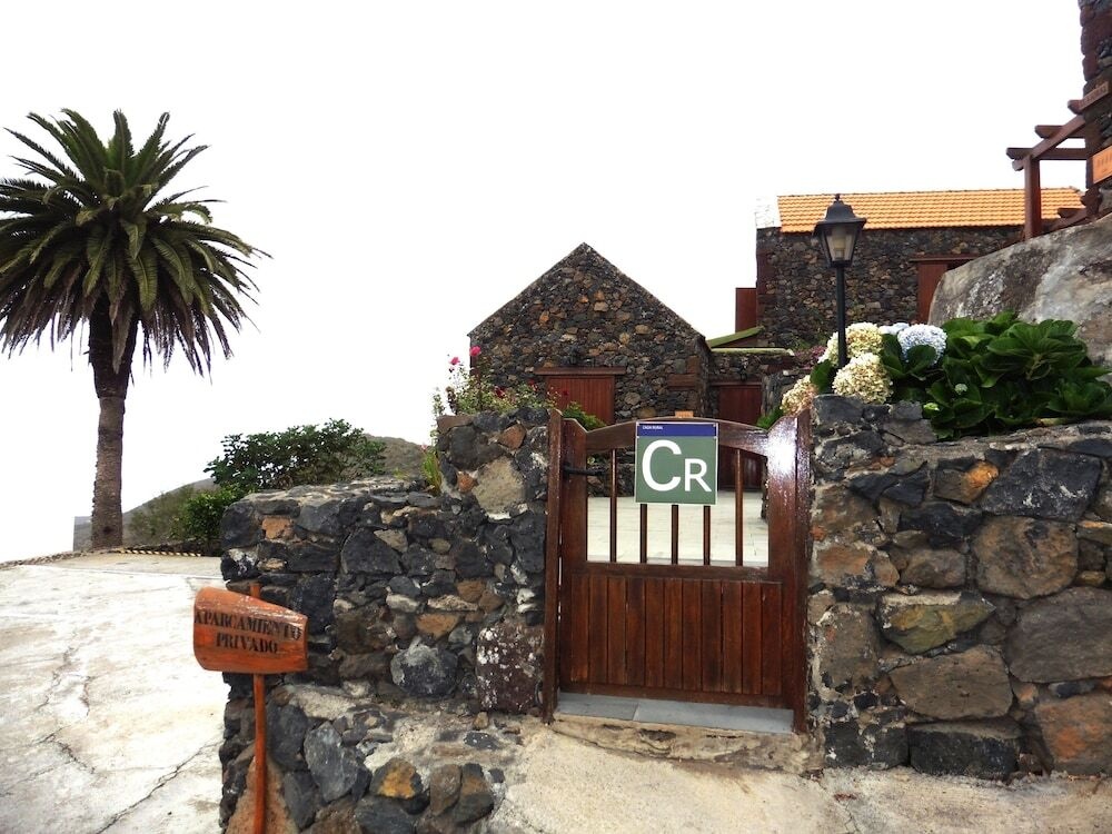 Casas Rurales Los Almendreros 