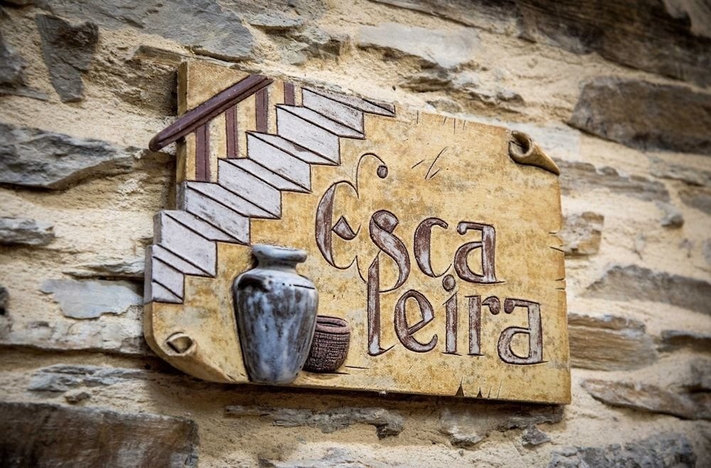 Hotel Rural Casona Trabadelo 3*