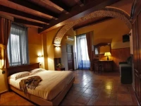 Hotel Capomulini 