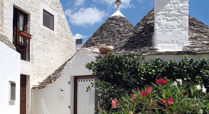 Trullimania B&B 