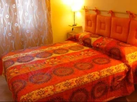 B&B Golden House 