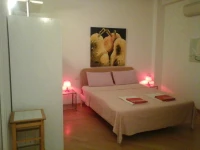 Studios 10 