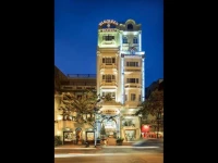 Silk Queen Hotel 