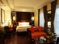 The Palmy Hotel & Spa 