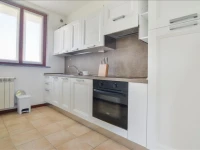 Arese Halldis Apartments 