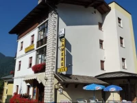 Albergo Bar Meuble Al Gallo 