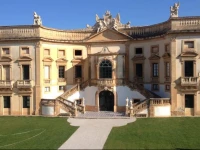 Villa Valguarnera 