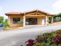 Happy Camp Mobile Homes in Camping Cisano San Vito 