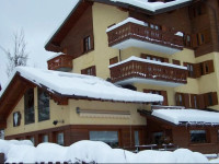 Hotel Bucaneve