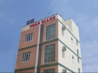 Ngan Giang Guesthouse 