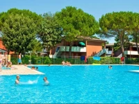 Apartment in Bibione with Three-Bedrooms 2 