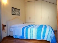 Central Bed 