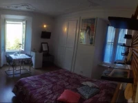 B&B 104 