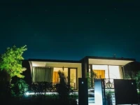 Mirror Houses 