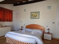 Santo Stefano Apartments 