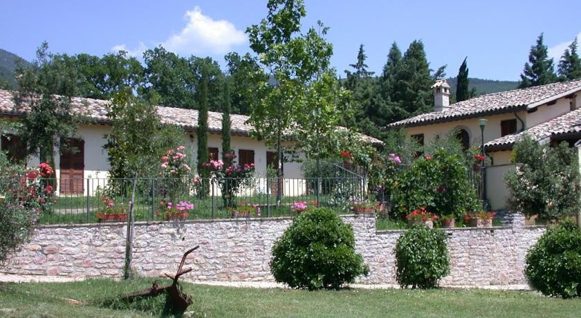 Agriturismo Sasso Rosso 