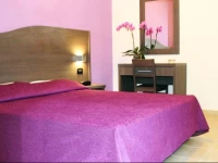 Hotel Leondoro 
