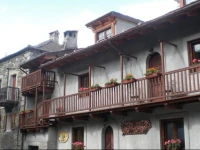 Maison Sam Suffy 