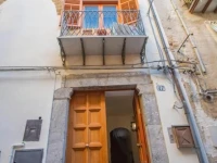 Palazzo Raho 