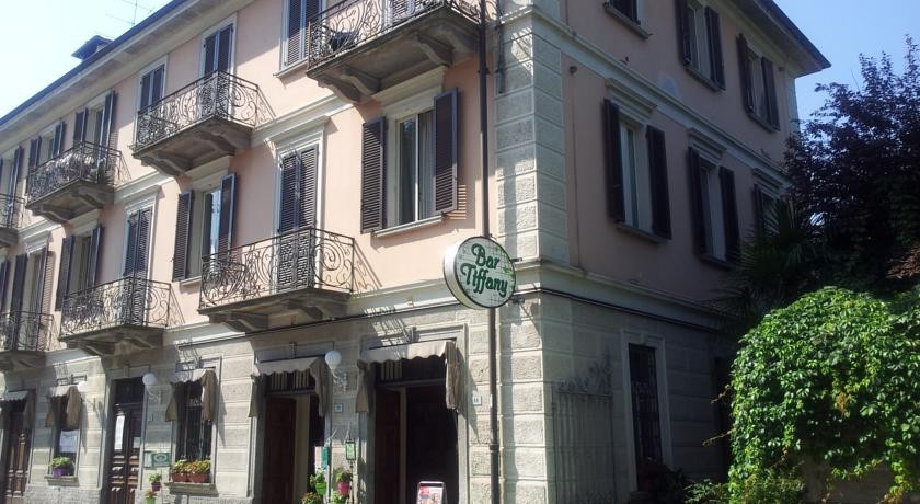 B&B Tiffany 
