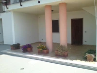 Apartment C 