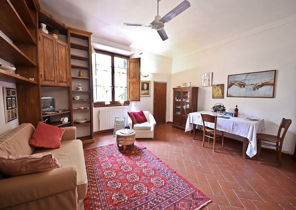 Apartments Florence - Via Pergola Maria 
