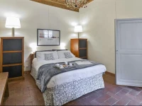 Brancacci Halldis Apartments 