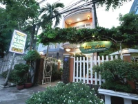 Green Garden Homestay 