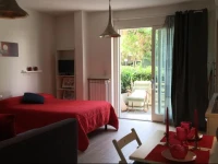 Domizia Apartment 