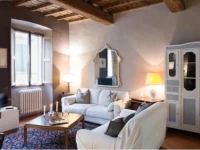 Florence Flat Charming 