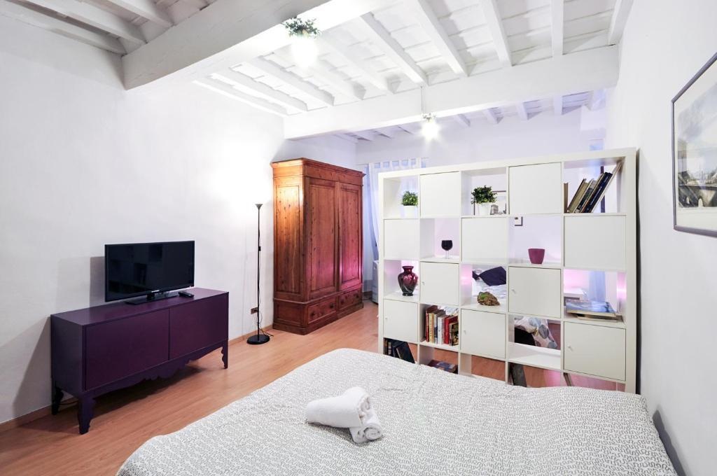 Uffizi Apartment 
