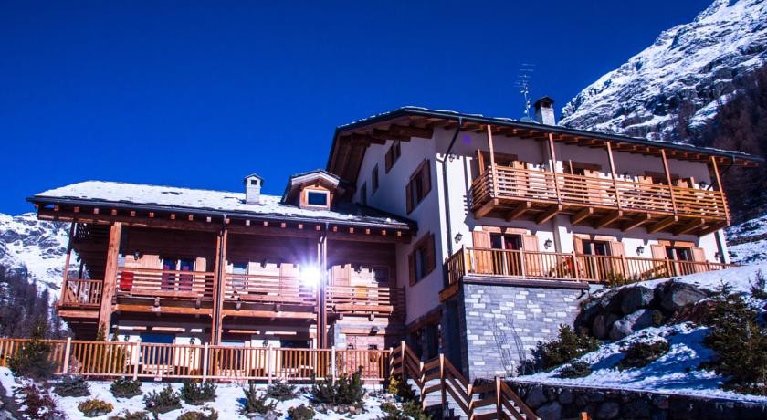 Ellex Hotel 