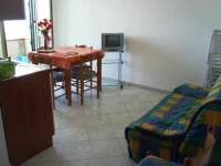 House Oleandro Borgorosso 