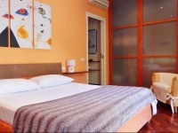 MirГІ Suite 